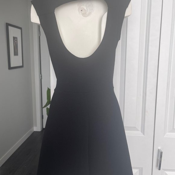 Super cute Black skater dress - Picture 4 of 4